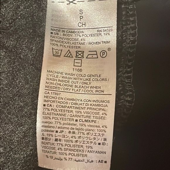 •OLD NAVY•MATERNITY CHARCOAL GRAY LONG SLEEVE TOP BLACK SHEER HEM SIZE SMALL EUC - Picture 7 of 7